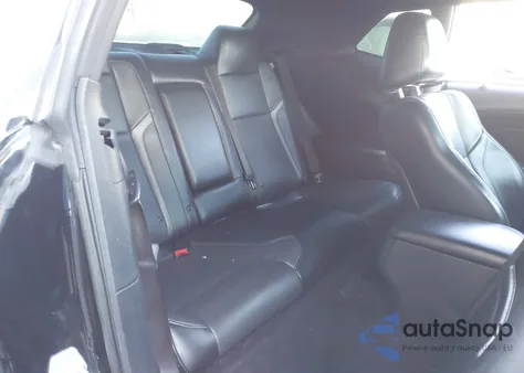 2016 Dodge Challenger Sxt Plus z USA, uszkodzony, nr VIN 2C3CDZAGXGH323337